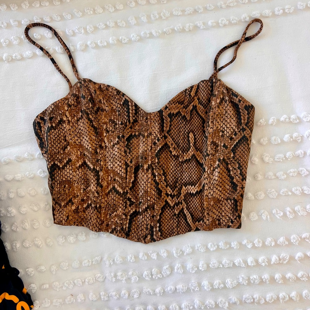 Zara crop